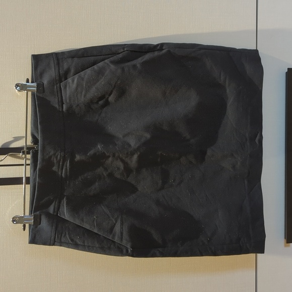 Banana Republic Navy Skirt - Picture 1 of 6